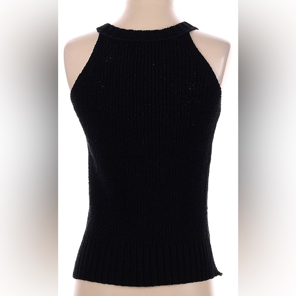 Point Sur: High Neck Sleeveless Sweater - Picture 2 of 11